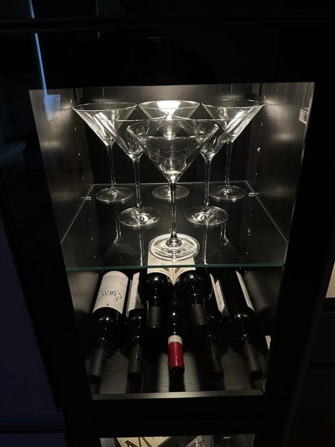 Lr Deluxe Apartments - Fondazione Prada - Metro M3 Milánó Kültér fotó